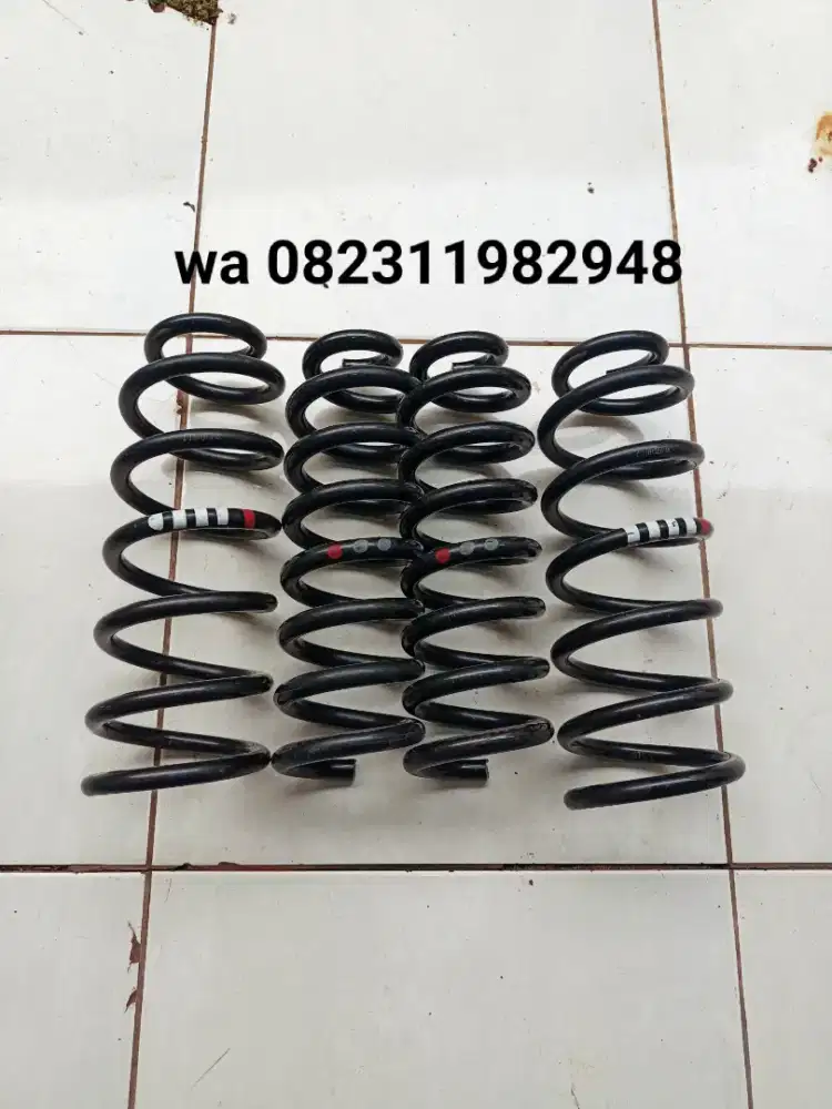 Per coil spring mercy w205 depan belakang