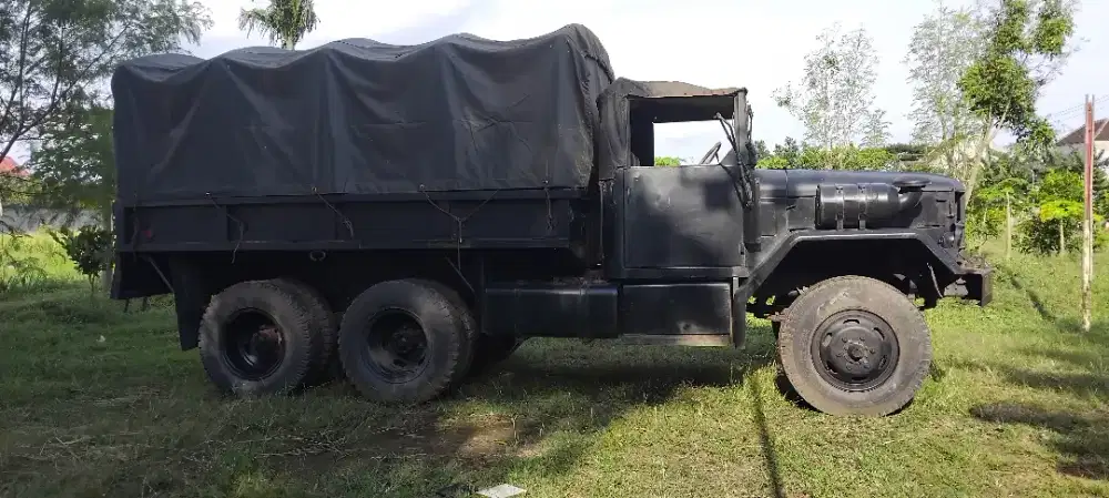 Di jual Truk Reo klasik