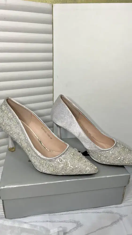 Heels pesta, wedding shoes, sepatu pengantin