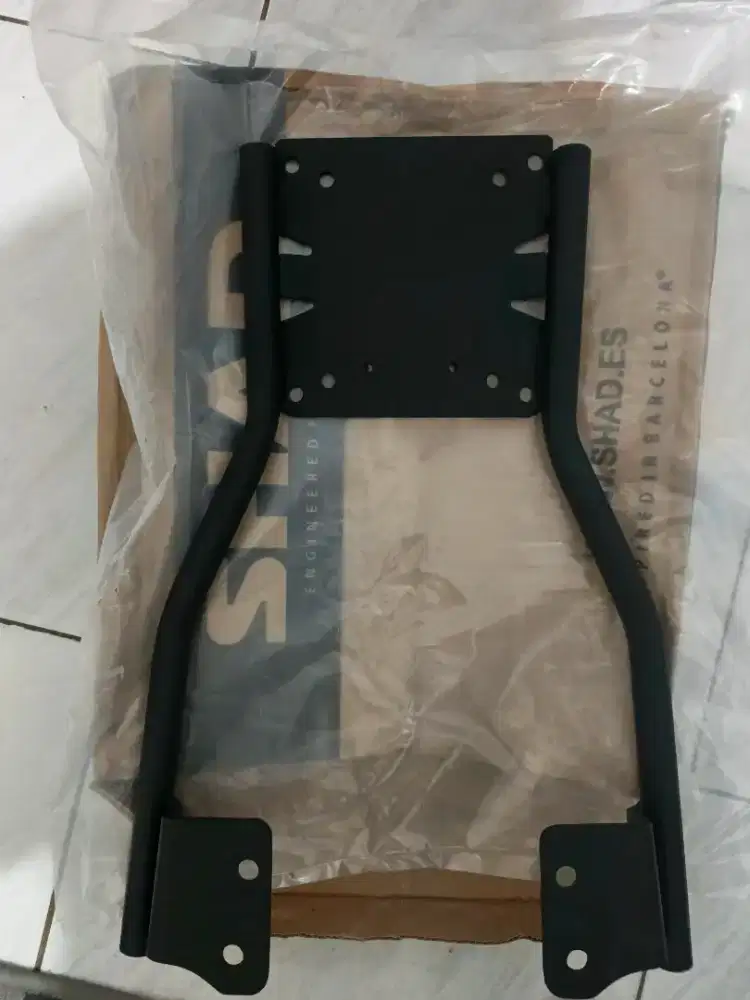 SHAD bracket TopBox Byson FI