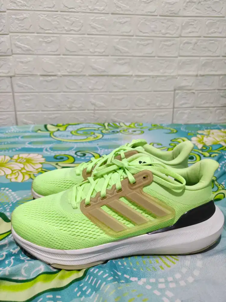 [Second] Sepatu Adidas Ultrabounce - Size EU 44