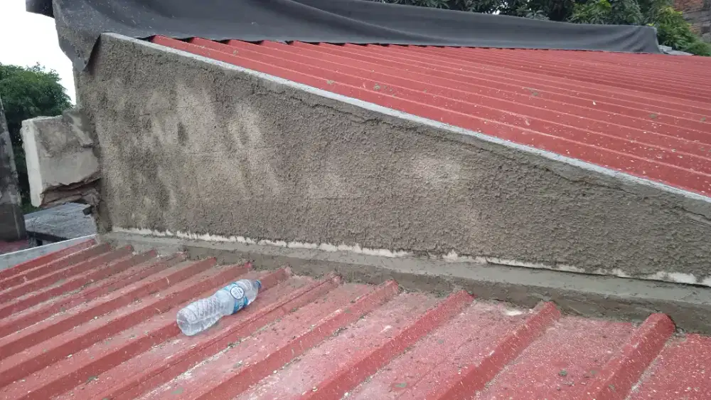 Pemasangan rangka dan atap baja ringan