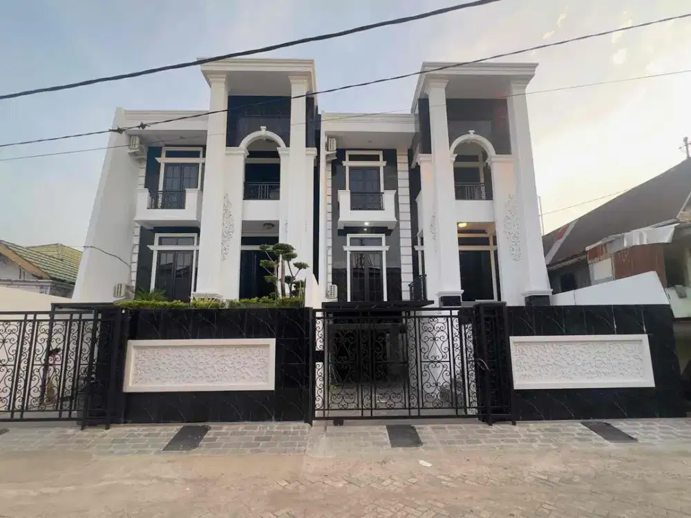 DIJUAL RUMAH 3 LANTAI SIAP HUNI DI JALAN HERTASNING DEKAT KANTOR PLN