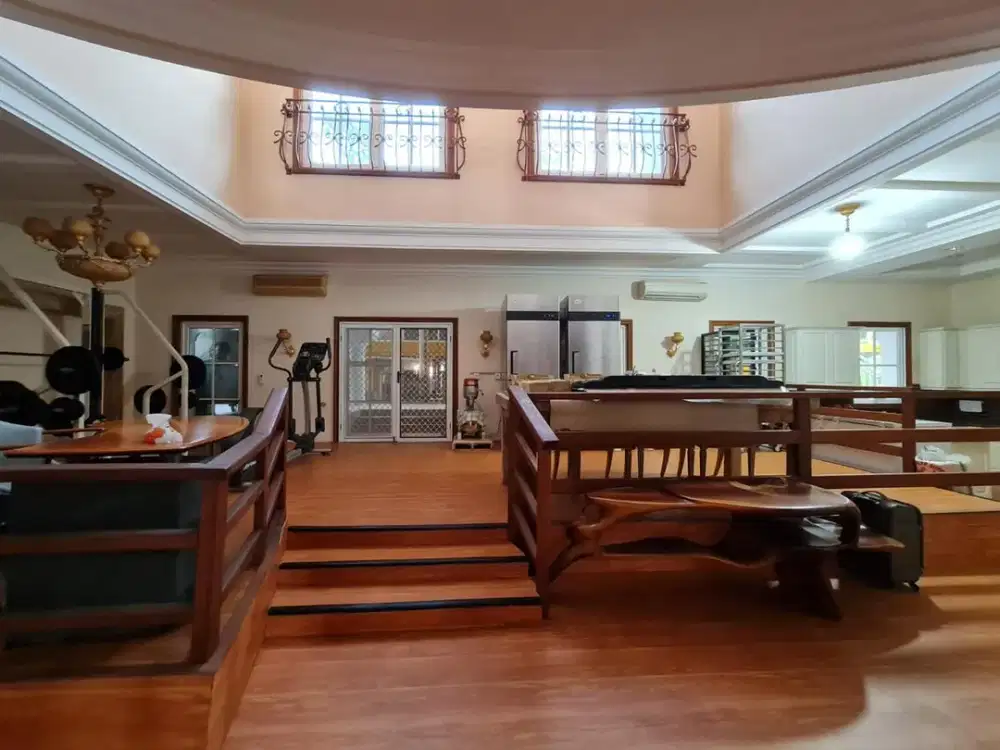 Rumah Pantai Mutiara, Kanal Besar, Pantai Mutiara, Rumah Mewah Pantai Mutiara, Jakarta Utara