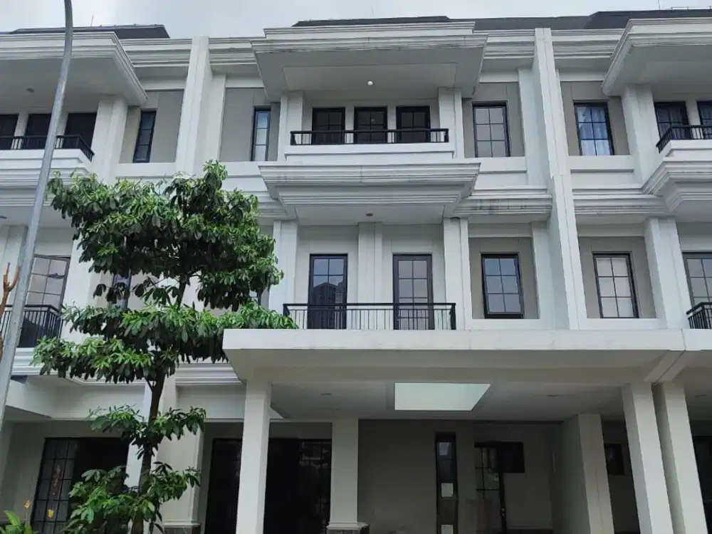 dijual Rumah ada lift Modern di Winona Alam Sutera