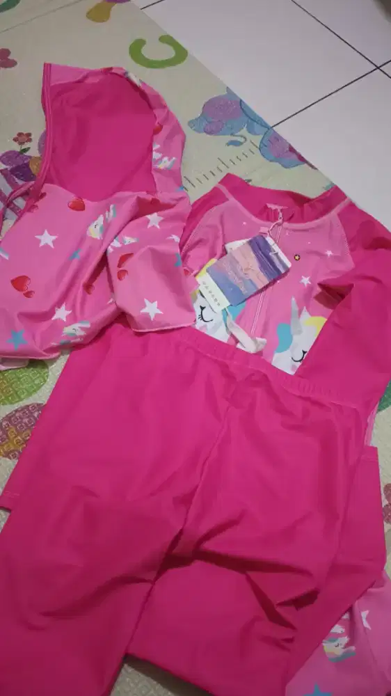 Baju renang anak