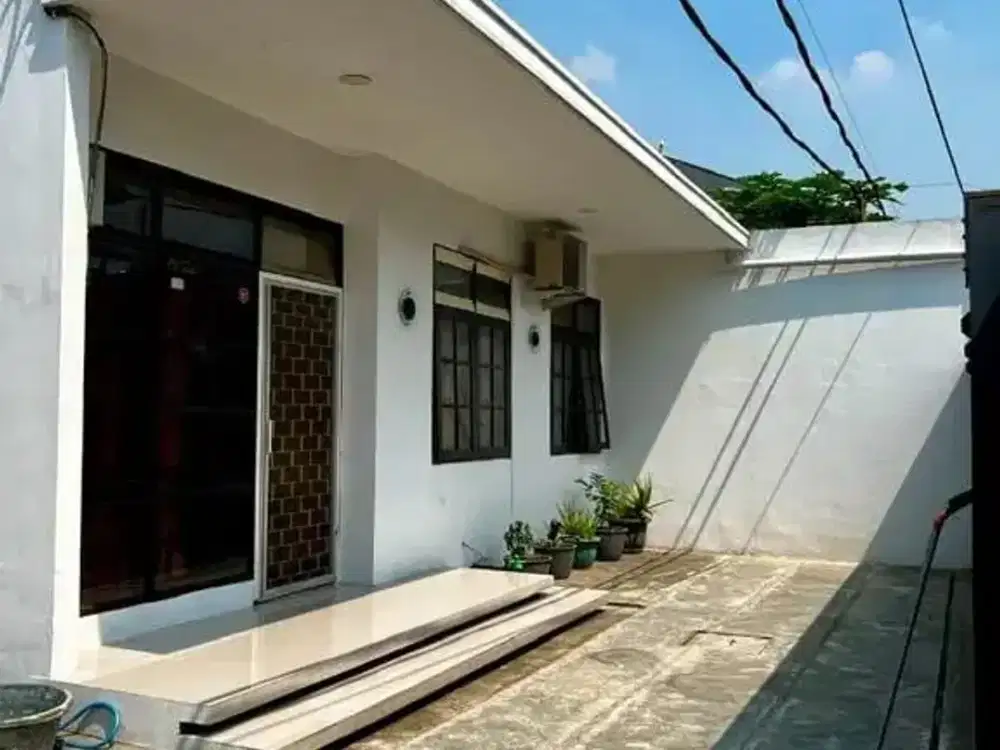 Rumah Luas Multifungsi di Kopo Permai 3 Bandung