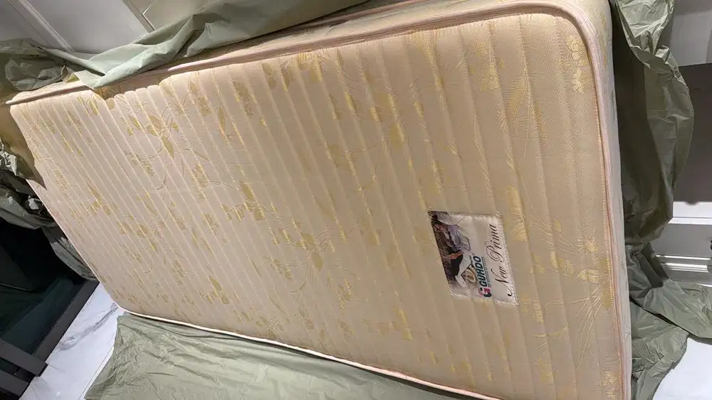 Dijual cepat kasur second