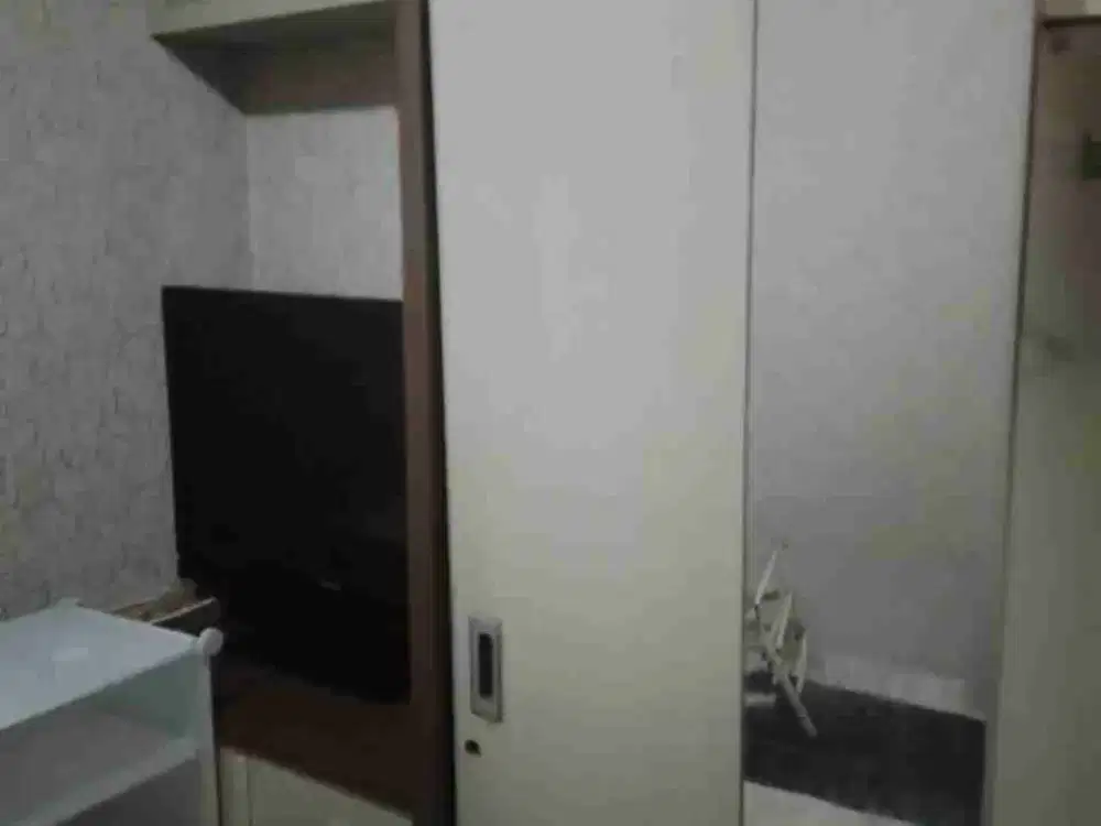 dijual cepat apart kalcit 2kamar tidur regency SHM full furnished