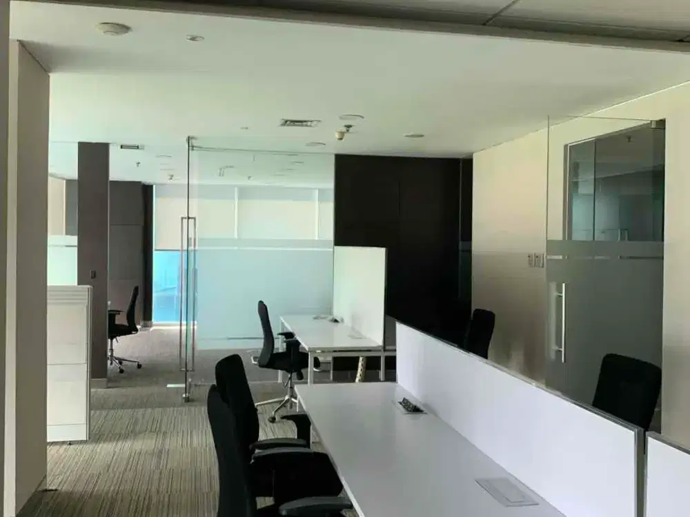 DISEWAKAN OFFICE DI18 PARC PLACE SCBD
