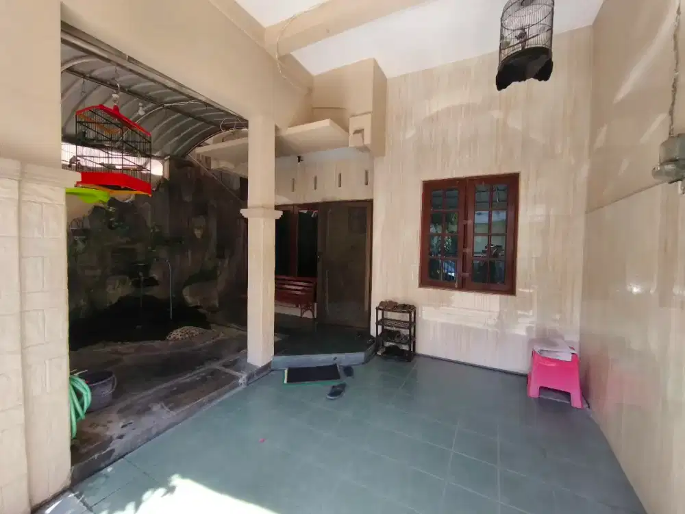 Rumah Delta Sari 2 lantai lokasi strategis baru renovasi