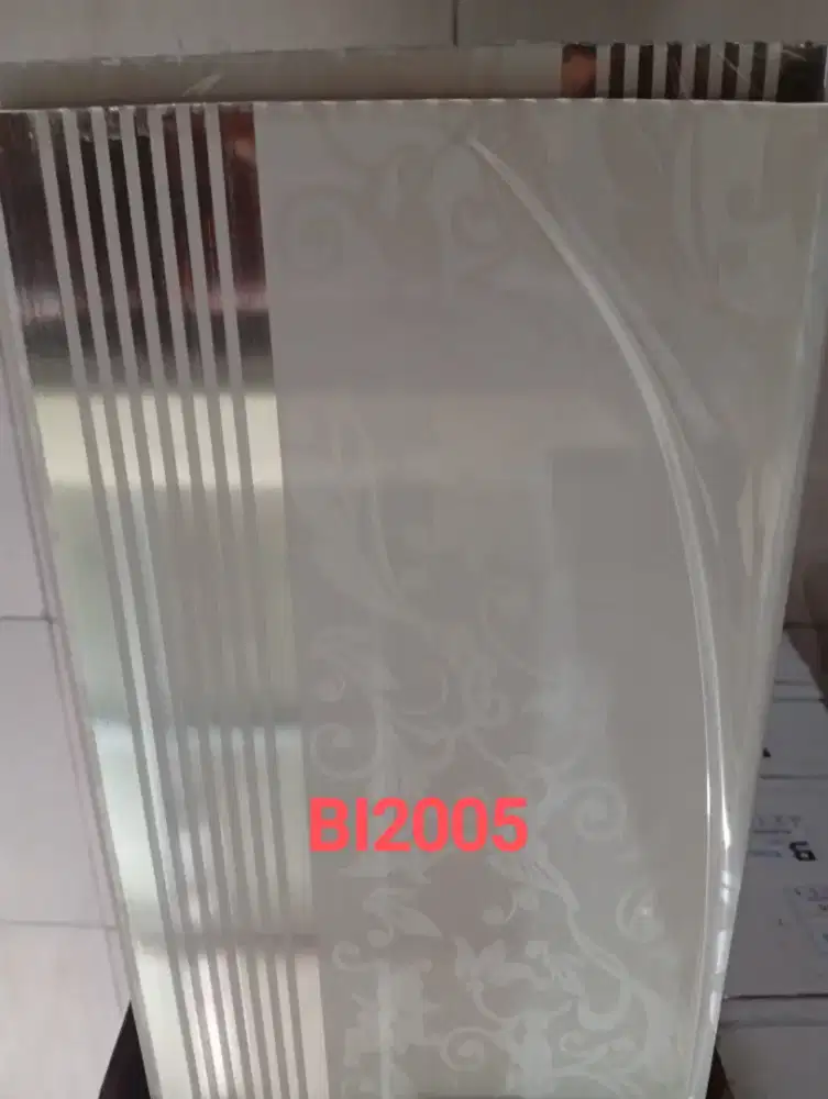 PLAFON PVC MENERIMA ANTAR BAHAN & TERPASANG