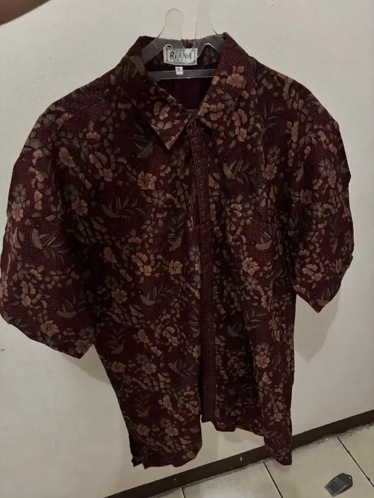 Kemeja Batik Riana Kesuma bekas preloved