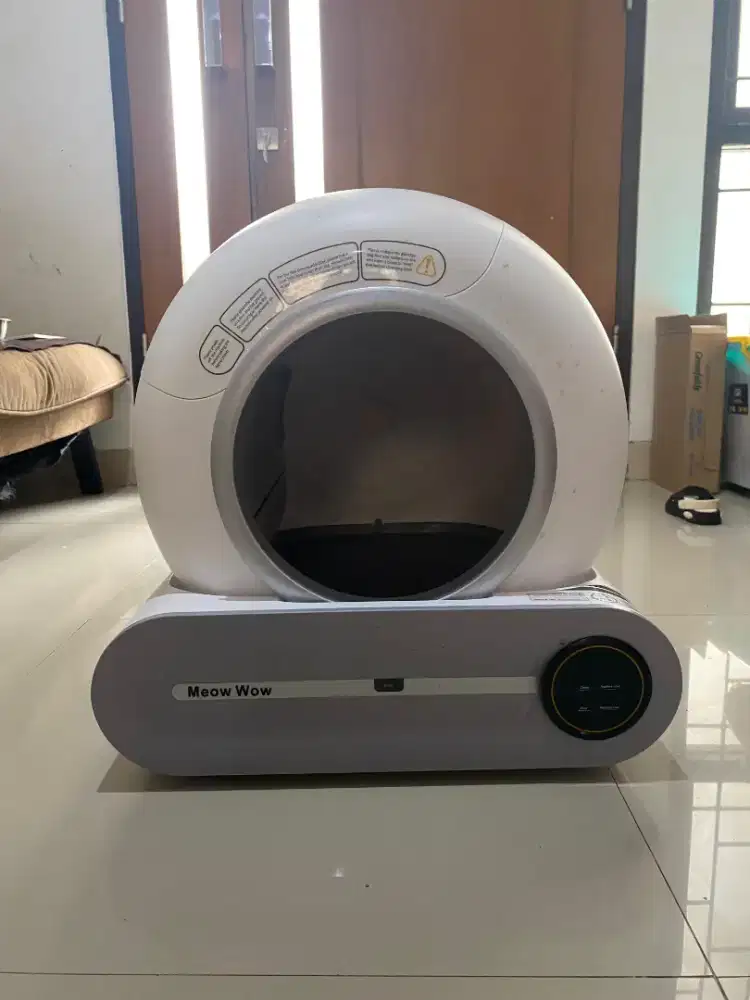 Toilet Kucing Otomatis Litter Box