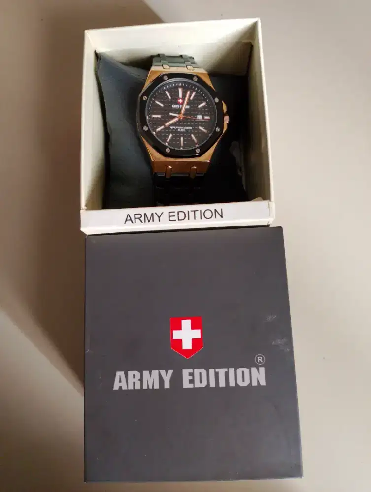 Di JUAL  jam tangan ARMY EDITION