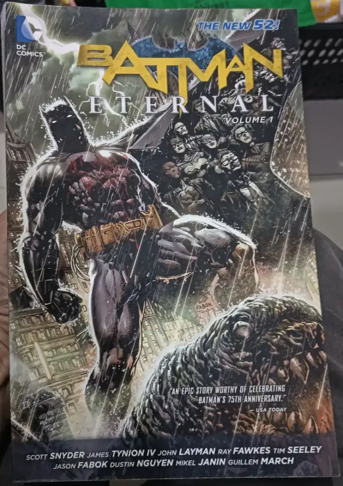 Dijual Buku Comics DC Batman Eternal Vol 1
