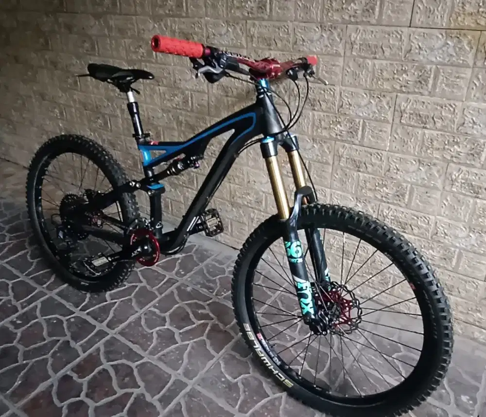 Sepeda gunung Specialized stump jumper 26 size S