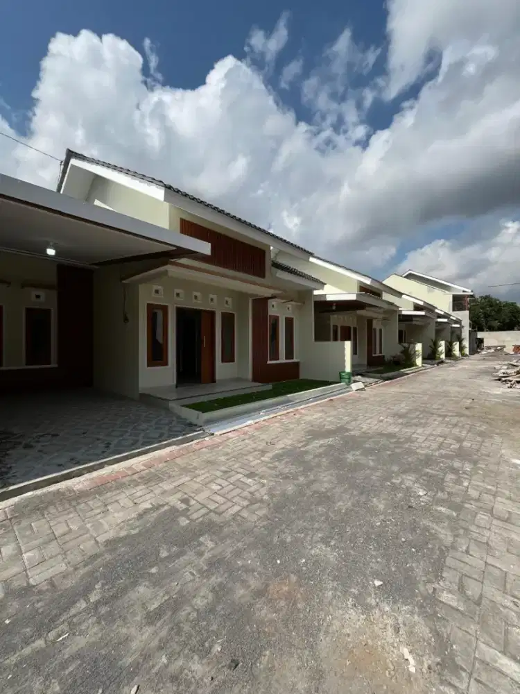 Murah Dalam Perumahan Rumah Strategis Dekat Ringroad Maguwoharjo