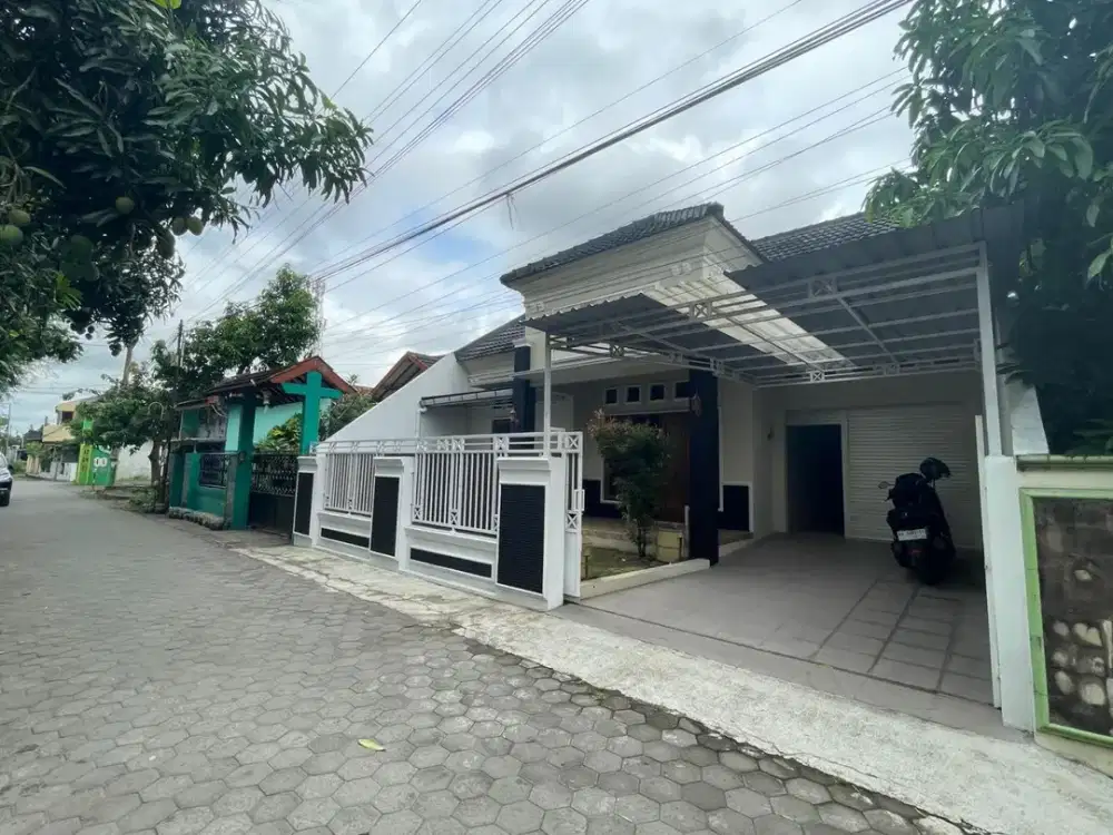 Rumah Tinggal 264 Meter Persegi Dekat Kampus UNISA