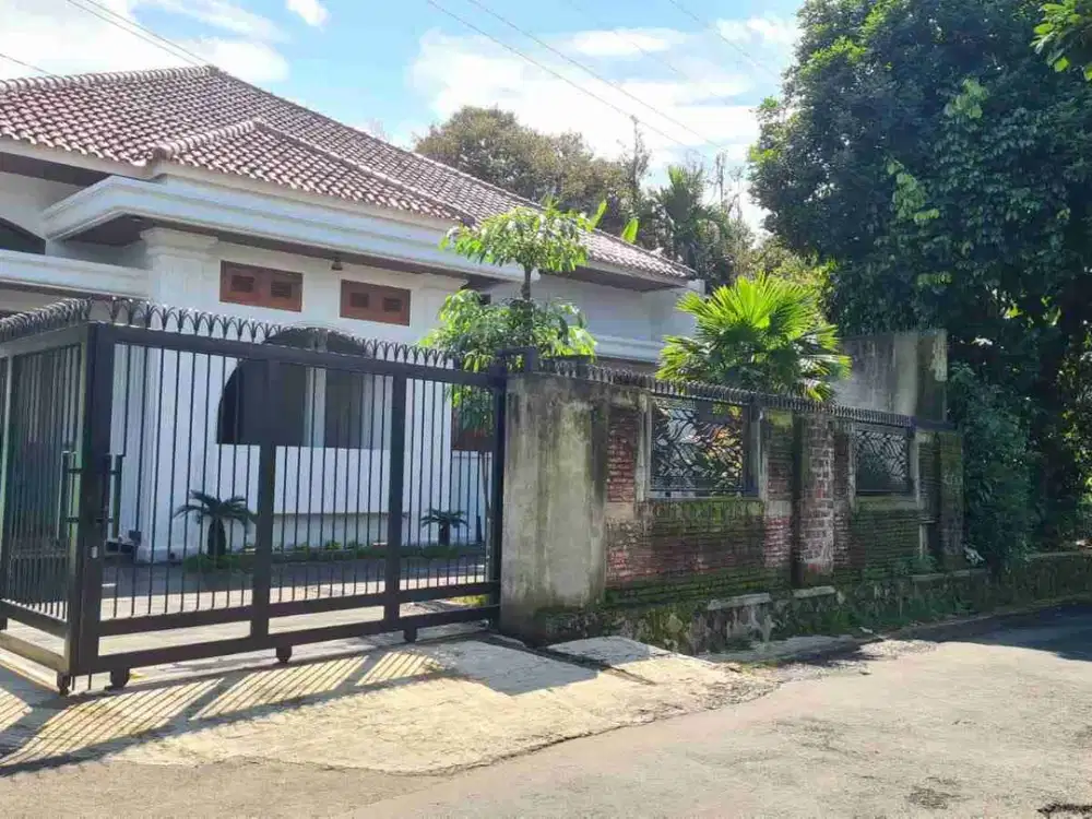 Rumah mewah nuansa pedesaan Sumbang Purwokerto Banyumas
