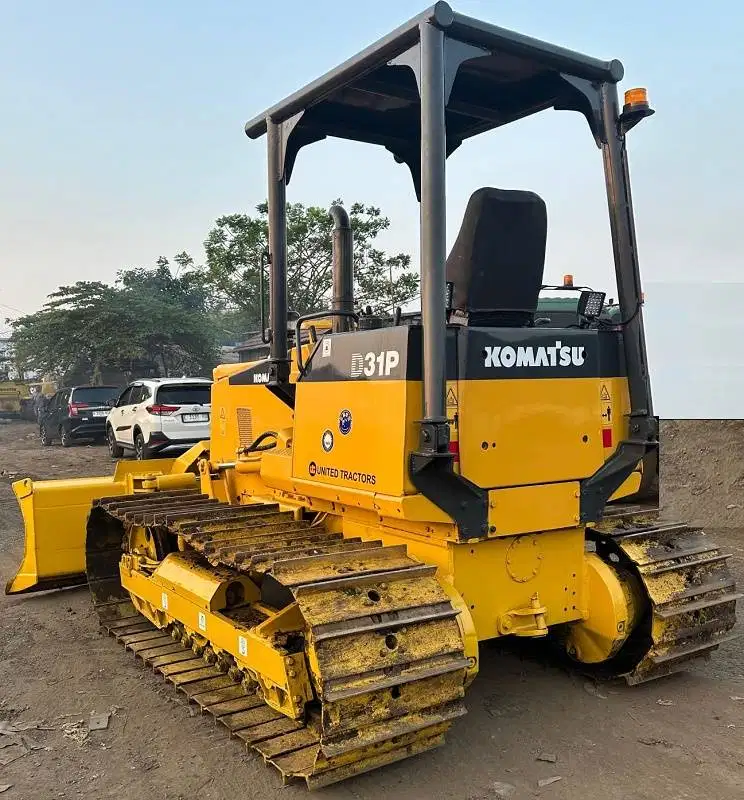 Dijual Bulldozer Komatsu D31P-20 LGP Ex. Import Tahun 2020