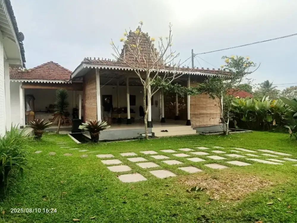 Villa 4 kamar Tidur Lokasi Dekat pasar Turi, Wonokerto, Turi Sleman