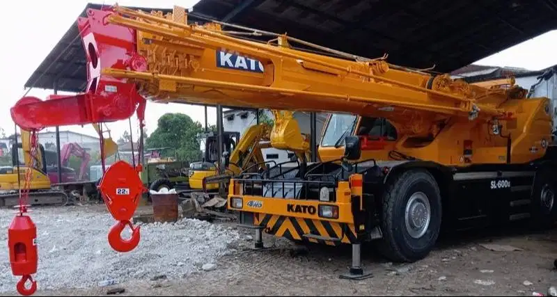 Dijual Rough Terrain Crane Kato KR50H-L2 (SL600-II) Ex. Import Tahun 2