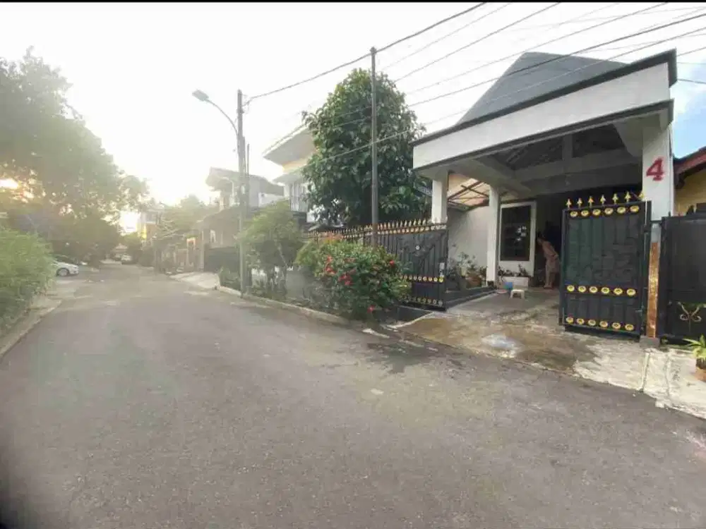 Jual rumah bebas Banjir Duren Sawit Buaran Jakarta timur