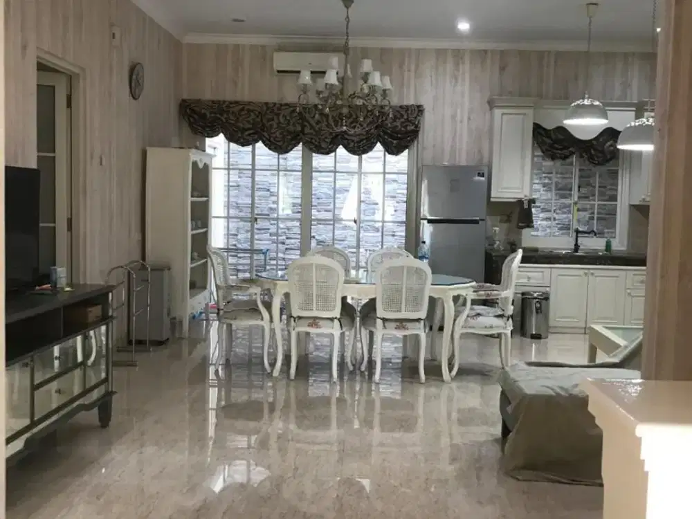 Rumah Dekat Akses Tol, Mall & Kampus di Taman Bromo Lippo Karawaci