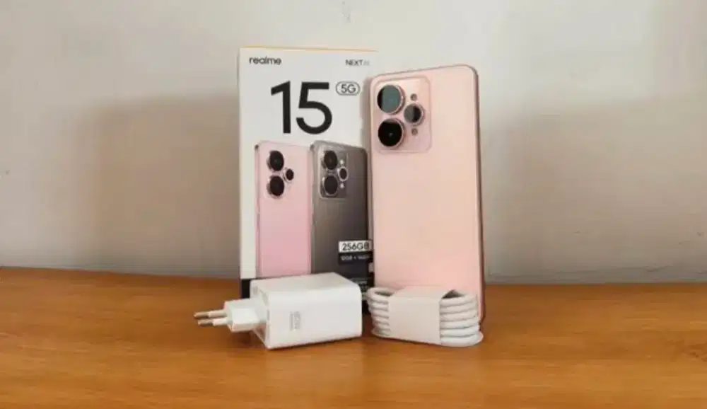 REALME 15 5G 8+10/256 12+14/256