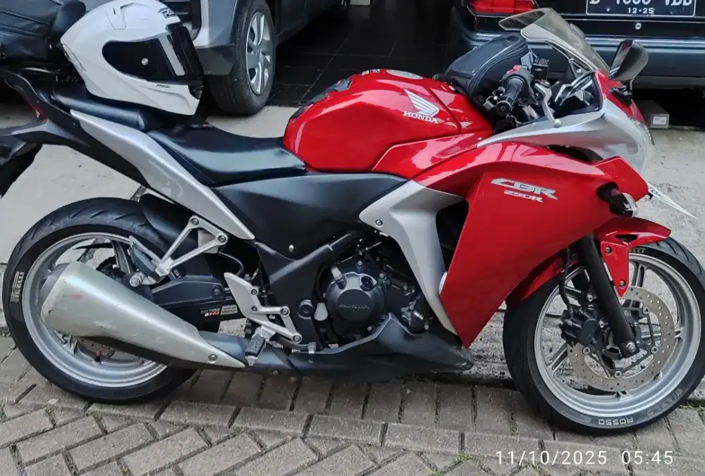 CBR 250R KYJ 2011