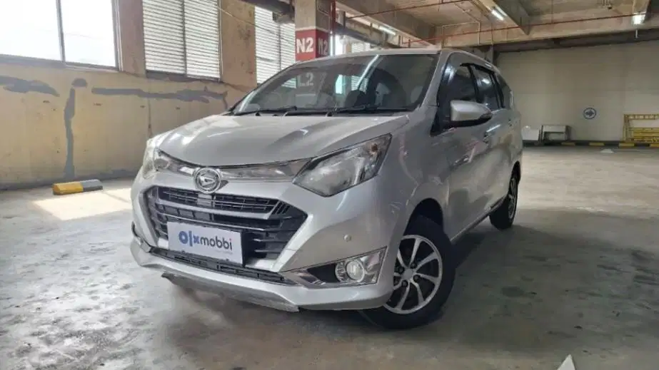 Pajak Panjang TDP 5JT D Sigra 1.2 R Deluxe Bensin-AT 2017 Silver