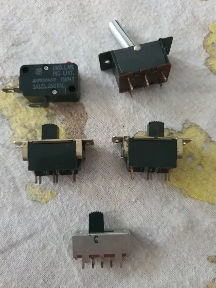 Switch on/off | saklar geser | micro switch | Made in japan | 250V 3A