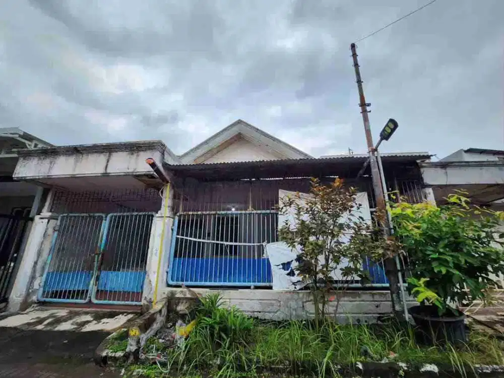 Rumah Hitung Tanah Darmo Indah Surabaya Barat