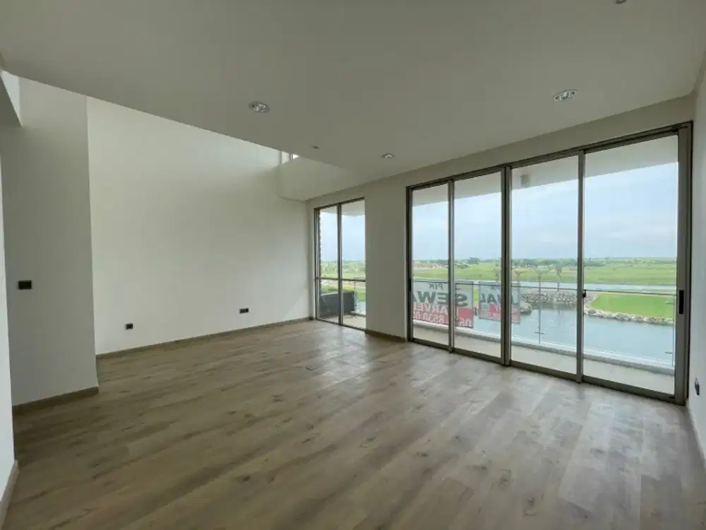 Rumah mewah pejabat pik siap huni view golf dan danau