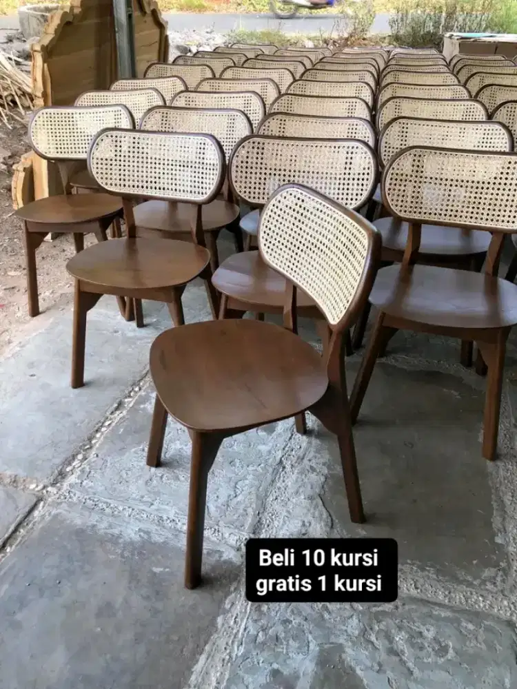 Kursi cafe jati kursi makan jati