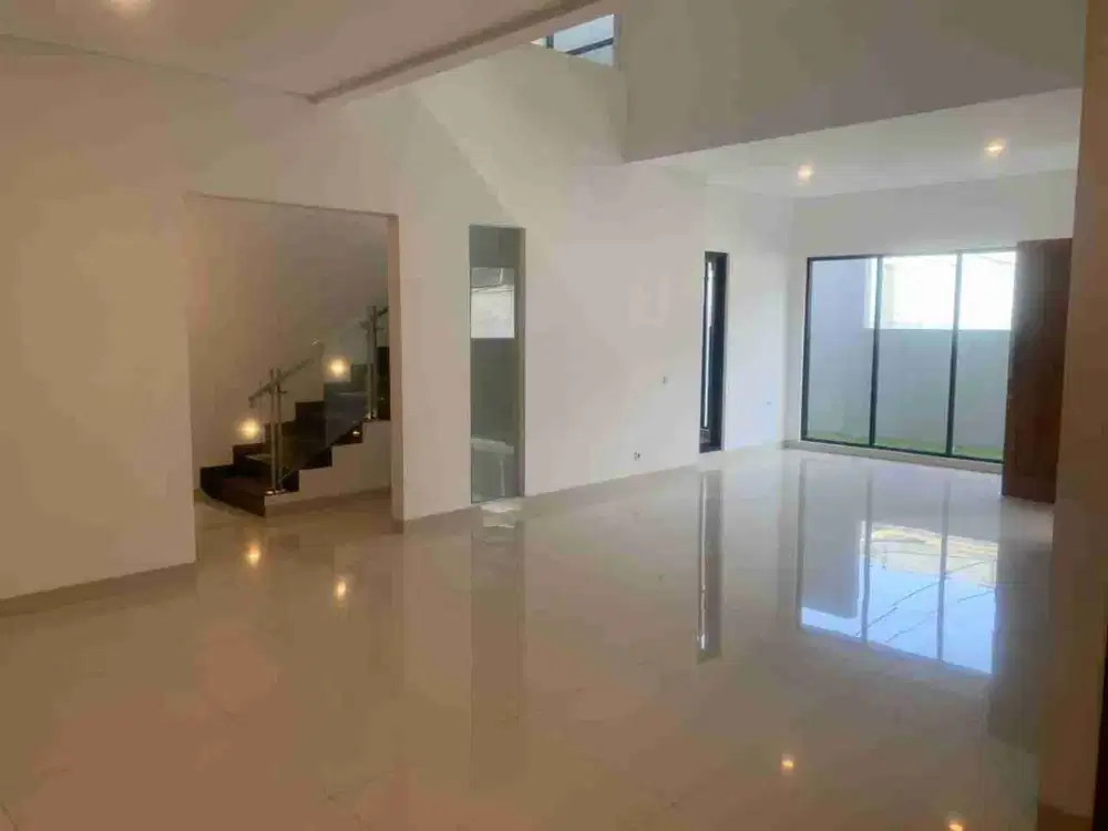 Dijual Rumah Mewah Nyaman dan Siap Huni di Cipaganti Bandung Kota