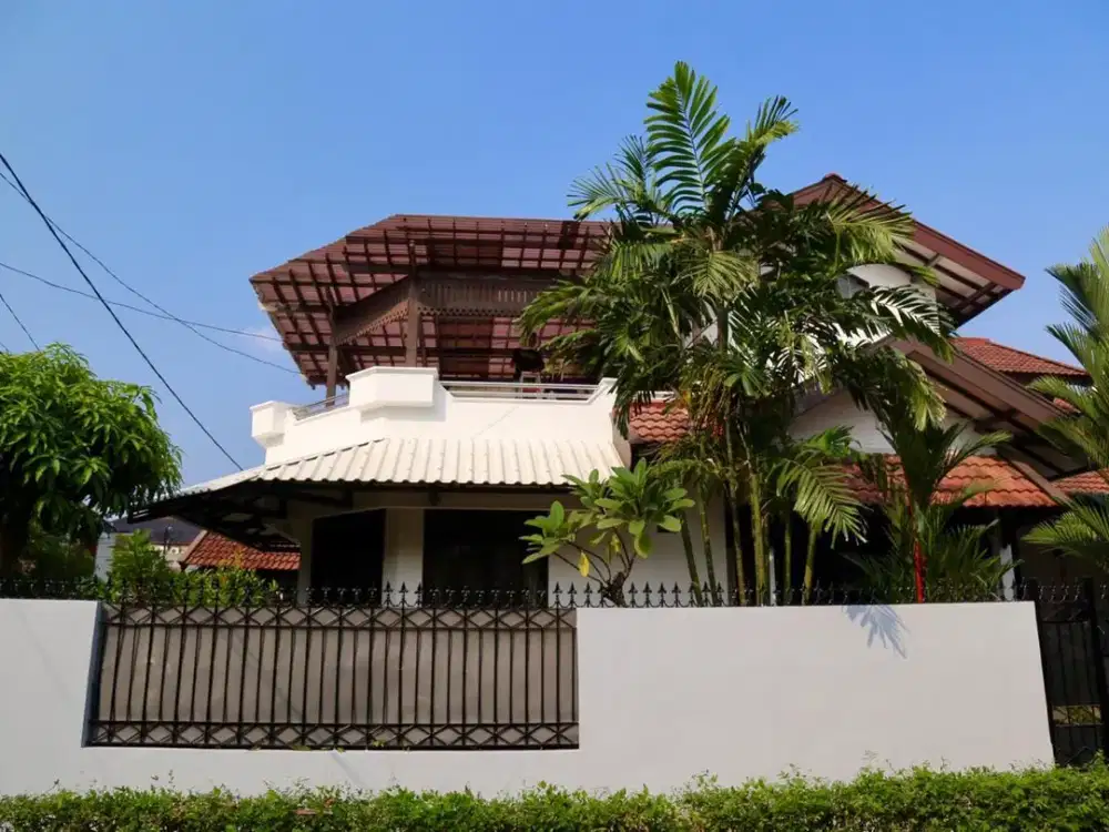 Dijual Rumah Siap Huni Posisi Hook di Bintaro