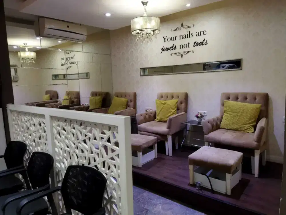 Dijual Rumah Mewah di Bintaro Sektor 4