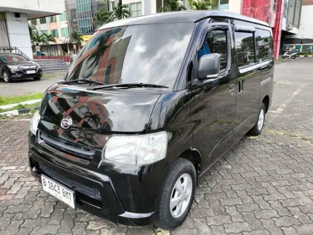 DP MURAH Daihatsu Gran max 1.3 D Front Facing Bensin-MT 2021 BMT