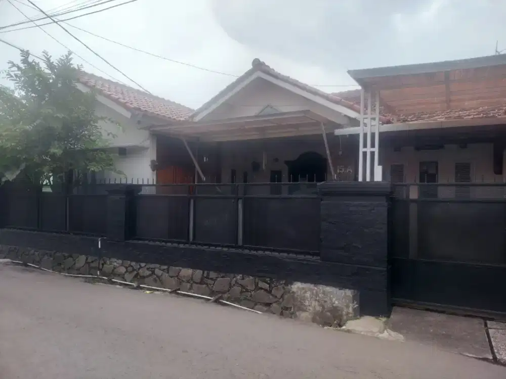 Rumah Nyaman, Lokasi Strategis dekat sekolah dan Bandung Super Mall