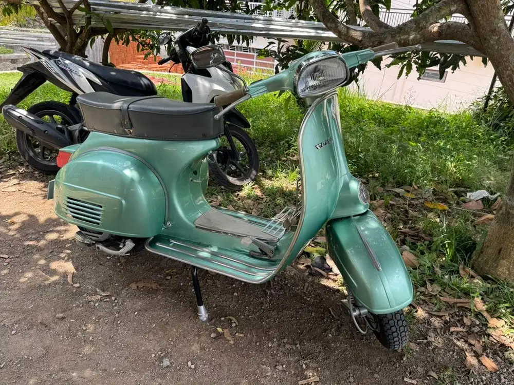 Vespa Super 1974 endemik Indonesia