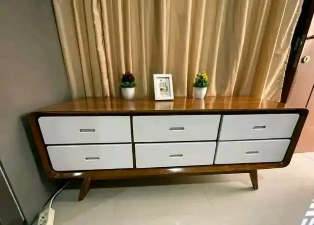Meja tv kayu jati