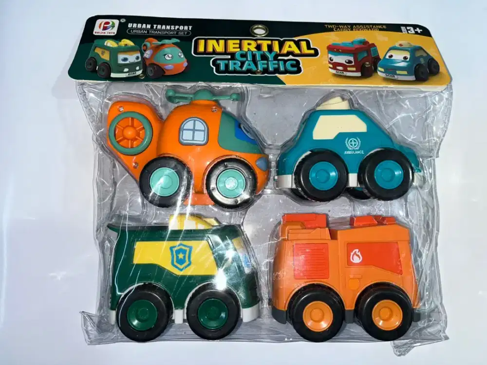 Mainan anak mobil cartoon isi 4