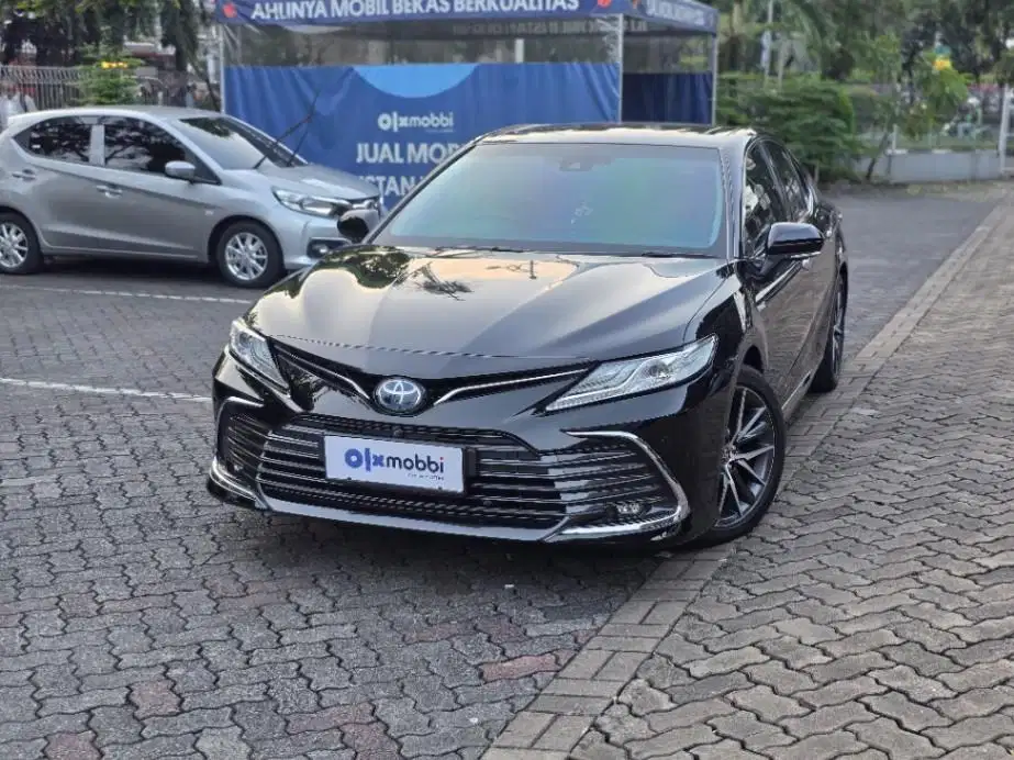 TERMURAH Toyota Camry 2.5 Hybrid-AT 2020 8TJ