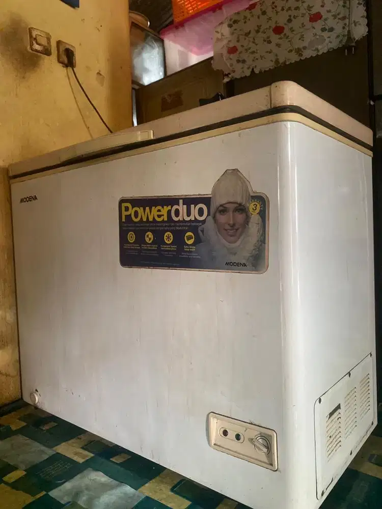 Frezzer modena bisa nego