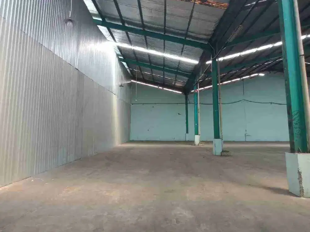 Wilson Disewakan gudang ijin industri di kamal indah