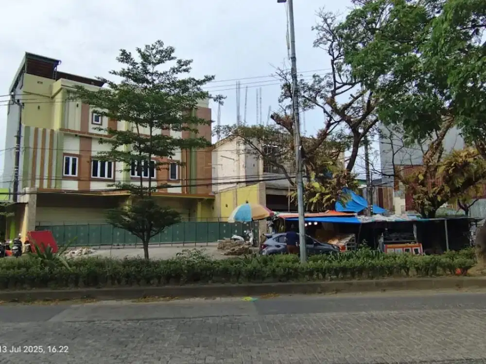 Ruko 3 Lantai Masih On Progress Lokasi Strategis di Poros Hertasning