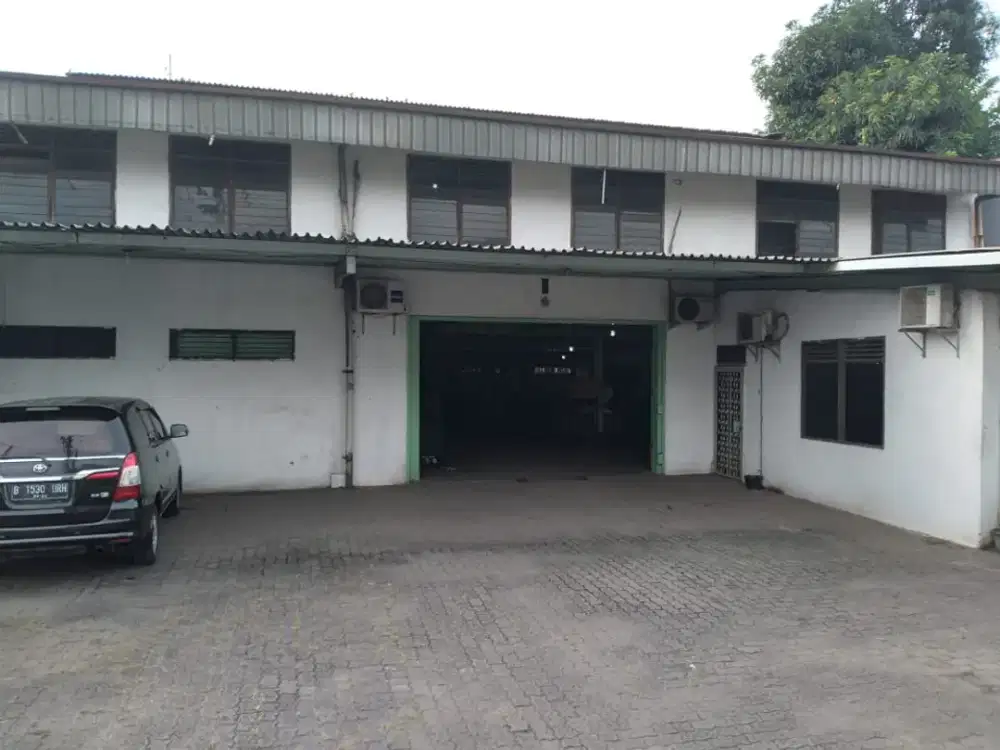 Gudang Ex Bengkel Akses Container Di Cibitung Cikarang