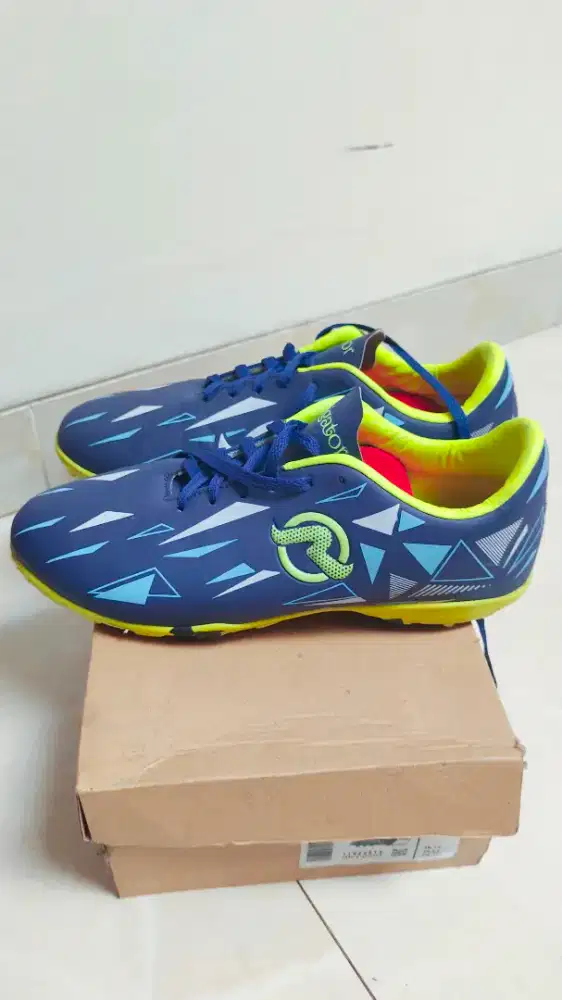 Sepatu Futsal Alligator